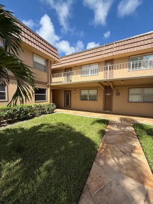 Property Slideshow image 2 of 51 | 580 brittany m, Delray Beach, FL, 33446