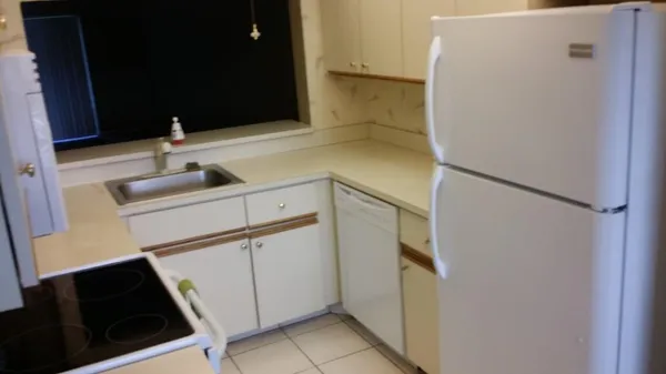 Property Slideshow image 2 of 12 | 7879 willow spring dr 927, Lake Worth, FL, 33467