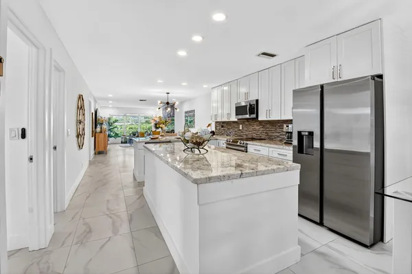 Property Slideshow image 3 of 40 | 13213 lucinda palm ct d, Delray Beach, FL, 33484