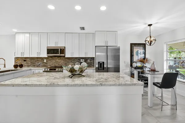 Property Slideshow image 3 of 40 | 13213 lucinda palm ct d, Delray Beach, FL, 33484