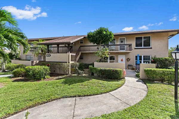 Property Slideshow image 2 of 24 | 13715 via aurora d, Delray Beach, FL, 33484