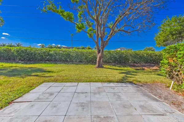 Property Slideshow image 2 of 28 | 13984 via flora c, Delray Beach, FL, 33484