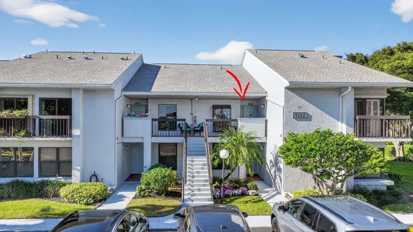 Property Slideshow image 3 of 40 | 5152 golfview ct apt 1826, Delray Beach, FL, 33484