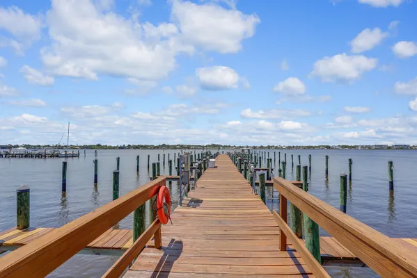 Property Slideshow image 2 of 32 | 1852 sw palm city rd 202, Stuart, FL, 34994