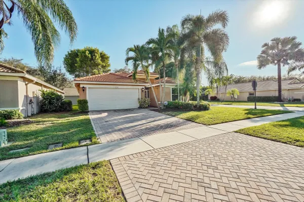 Property Slideshow image 3 of 22 | 5202 palazzo pl, Boynton Beach, FL, 33437