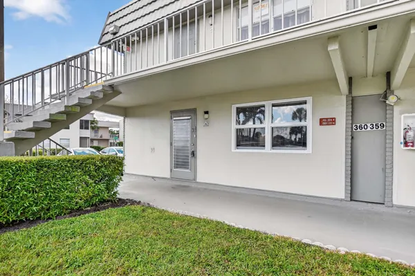 Property Slideshow image 2 of 65 | 360 flanders h, Delray Beach, FL, 33484