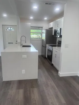 Property Slideshow image 2 of 19 | 1022 circle dr d, Delray Beach, FL, 33445