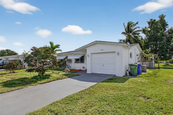 Property Slideshow image 2 of 34 | 7340 nw 8th st, Margate, FL, 33063