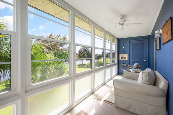 Property Slideshow image 2 of 39 | 40 vista gardens trl 202, Vero Beach, FL, 32962