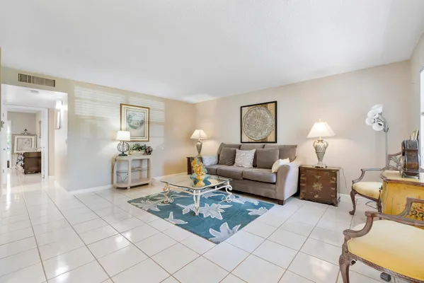Property Slideshow image 2 of 45 | 157 flanders d, Delray Beach, FL, 33484