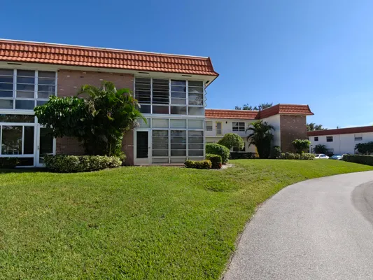 Property Slideshow image 3 of 39 | 1225 nw 21st st 3-311, Stuart, FL, 34994