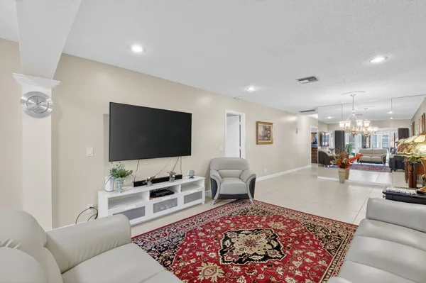 Property Slideshow image 3 of 46 | 1141 violet ter apt 202, Delray Beach, FL, 33445