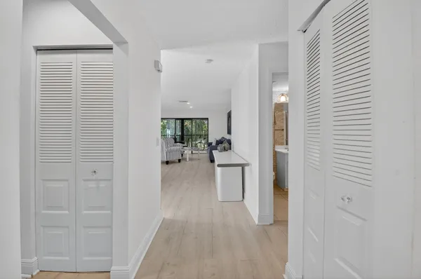 Property Slideshow image 3 of 80 | 10 southport ln b, Boynton Beach, FL, 33436