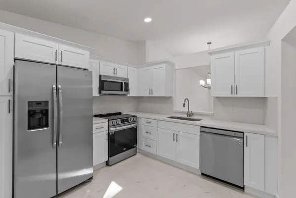 Property Slideshow image 2 of 38 | 8273 springtree rd, Boca Raton, FL, 33496