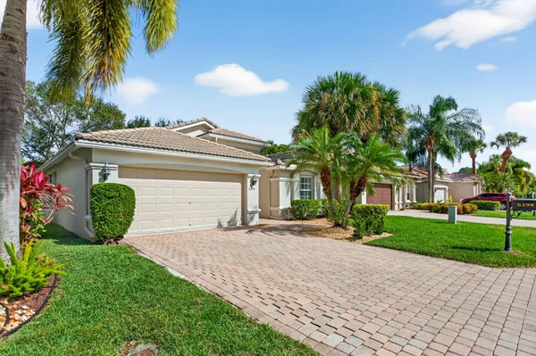 Property Slideshow image 2 of 38 | 6298 via primo st, Lake Worth, FL, 33467