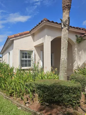 Property Slideshow image 3 of 25 | 340 nw breezy point loop, Port St Lucie, FL, 34986