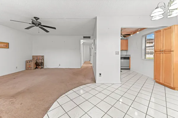 Property Slideshow image 2 of 36 | 490 burgundy k, Delray Beach, FL, 33484