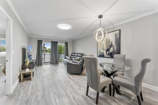 Property Slideshow image 2 of 23 | 118 lake constance dr, West Palm Beach, FL, 33411