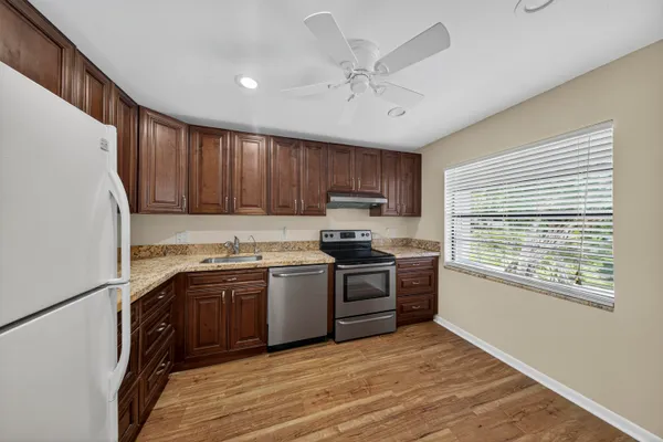 Property Slideshow image 3 of 37 | 9187 norte lago 5i, Boca Raton, FL, 33428