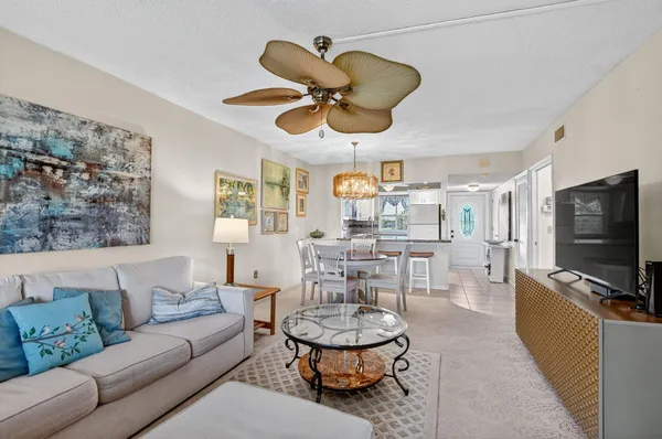 Property Slideshow image 3 of 52 | 9880 marina blvd 1522, Boca Raton, FL, 33428