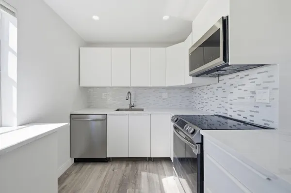 Property Slideshow image 2 of 57 | 193 burgundy e unit e, Delray Beach, FL, 33484