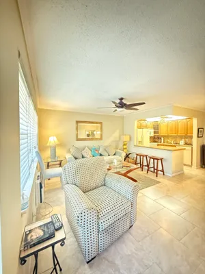 Property Slideshow image 3 of 14 | 236 kent, West Palm Beach, FL, 33417