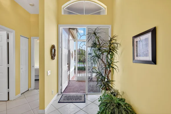 Property Slideshow image 2 of 68 | 302 nw toscane trl, Port St Lucie, FL, 34986
