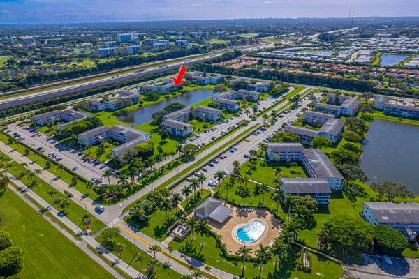 Property Slideshow image 2 of 28 | 482 fanshaw l, Boca Raton, FL, 33434