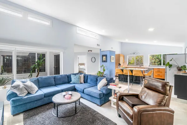 Property Slideshow image 2 of 44 | 5695 ainsley ct, Boynton Beach, FL, 33437