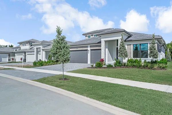 Property Slideshow image 2 of 78 | 14015 bastille st, Palm Beach Gardens, FL, 33412