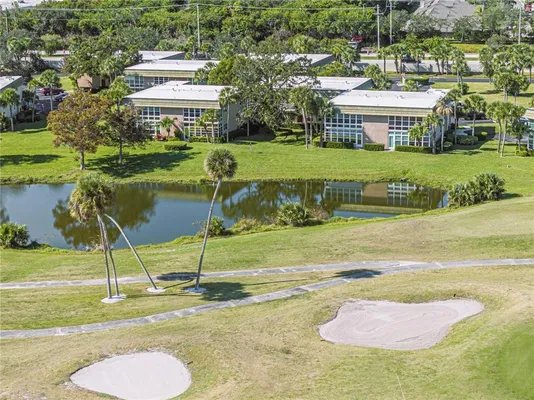Property Slideshow image 2 of 36 | 40 vista gardens trl 106, Vero Beach, FL, 32962