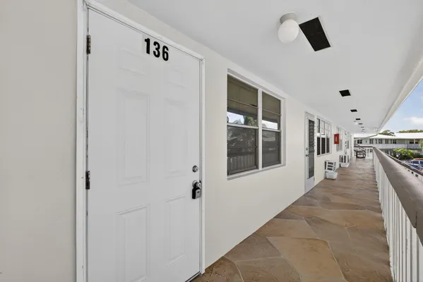 Property Slideshow image 2 of 35 | 136 somerset g, West Palm Beach, FL, 33417