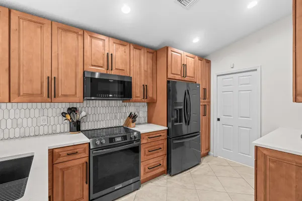 Property Slideshow image 3 of 46 | 5361 angel wing dr, Boynton Beach, FL, 33437