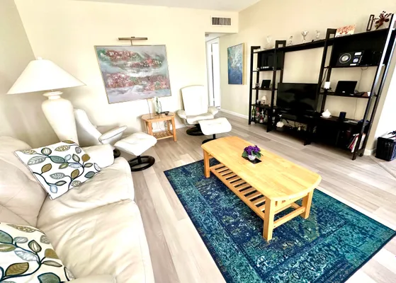 Property Slideshow image 3 of 14 | 160 coventry g, West Palm Beach, FL, 33417