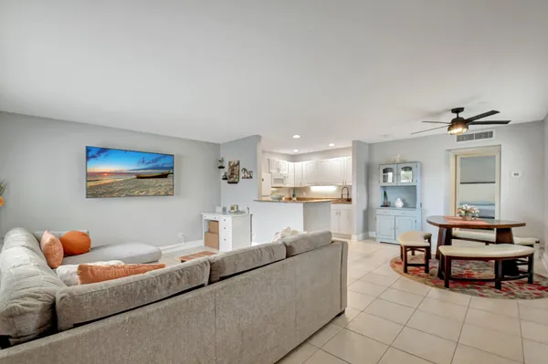 Property Slideshow image 3 of 47 | 566 brittany l, Delray Beach, FL, 33446