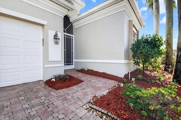 Property Slideshow image 2 of 64 | 7204 demedici cir, Delray Beach, FL, 33446