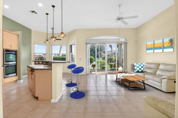 Property Slideshow image 2 of 63 | 7204 demedici cir, Delray Beach, FL, 33446