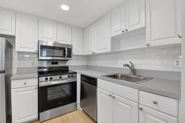 Property Slideshow image 3 of 42 | 51 flanders b b, Delray Beach, FL, 33484