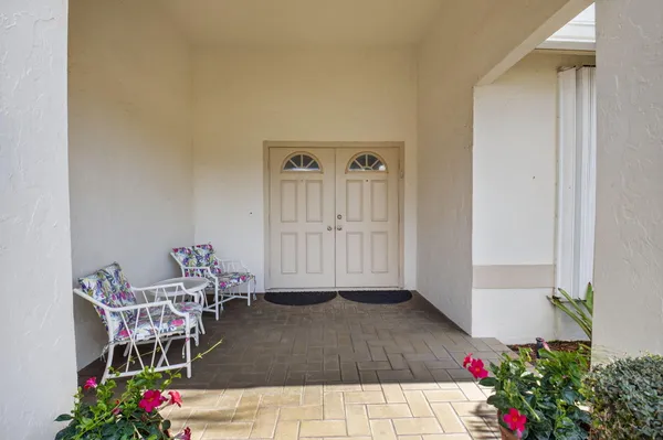 Property Slideshow image 2 of 84 | 2905 riviera dr, Delray Beach, FL, 33445
