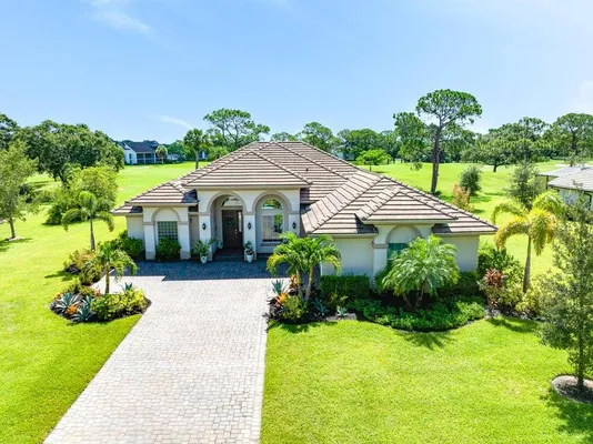 Property Slideshow image 2 of 43 | 2986 bent pine dr, Fort Pierce, FL, 34951