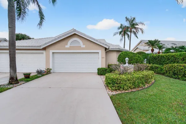 Property Slideshow image 3 of 70 | 6143 greenspointe dr, Boynton Beach, FL, 33437