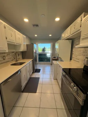 Property Slideshow image 2 of 19 | 13782 via flora c, Delray Beach, FL, 33484