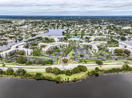 Property Slideshow image 2 of 85 | 1100 colony point circle cir 415, Pembroke Pines, FL, 33026