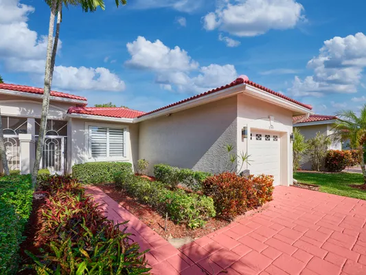 Property Slideshow image 2 of 55 | 5749 emerald cay ter, Boynton Beach, FL, 33437