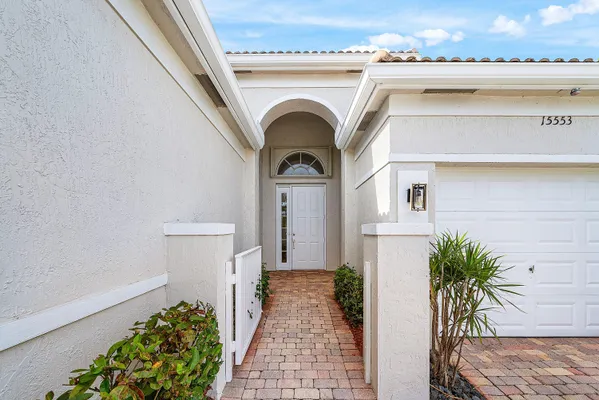 Property Slideshow image 3 of 31 | 15553 canabria ln, Delray Beach, FL, 33446