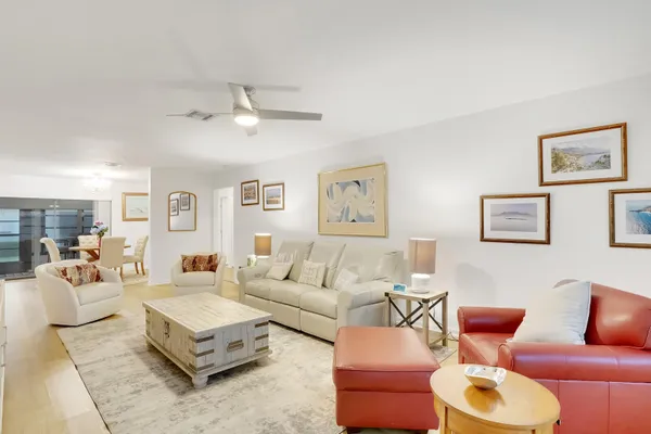 Property Slideshow image 2 of 25 | 4180 mango tree ct b, Boynton Beach, FL, 33436