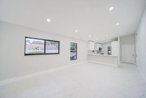 Property Slideshow image 3 of 29 | 8067 summerbreeze ln, Boca Raton, FL, 33496