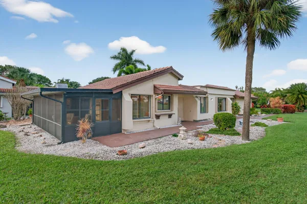 Property Slideshow image 3 of 49 | 5630 piping rock dr, Boynton Beach, FL, 33437