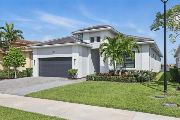 Property Slideshow image 2 of 81 | 5366 santa rosa ln, Westlake, FL, 33470