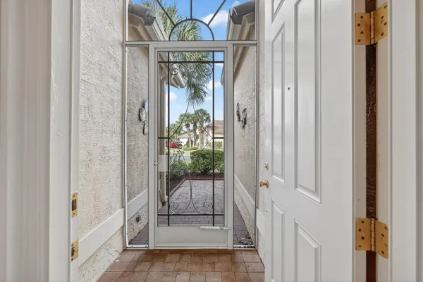 Property Slideshow image 2 of 62 | 357 nw springview loop, Port St Lucie, FL, 34986